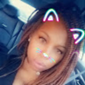 Meet your Posher, Dee